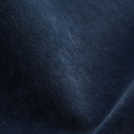 A knitted velvet with a refined dappled surface. It is incredibly soft and offers high colour fastness. The fabric is OEKO-TEX® Standard 100 certified.
COMPOSITION: 100% PES
WEIGHT: 450 g/m²
WYZENBEEK EP: 100k+ Rubs
MARTINDALE ABRASION EP: 60k+ Rubs