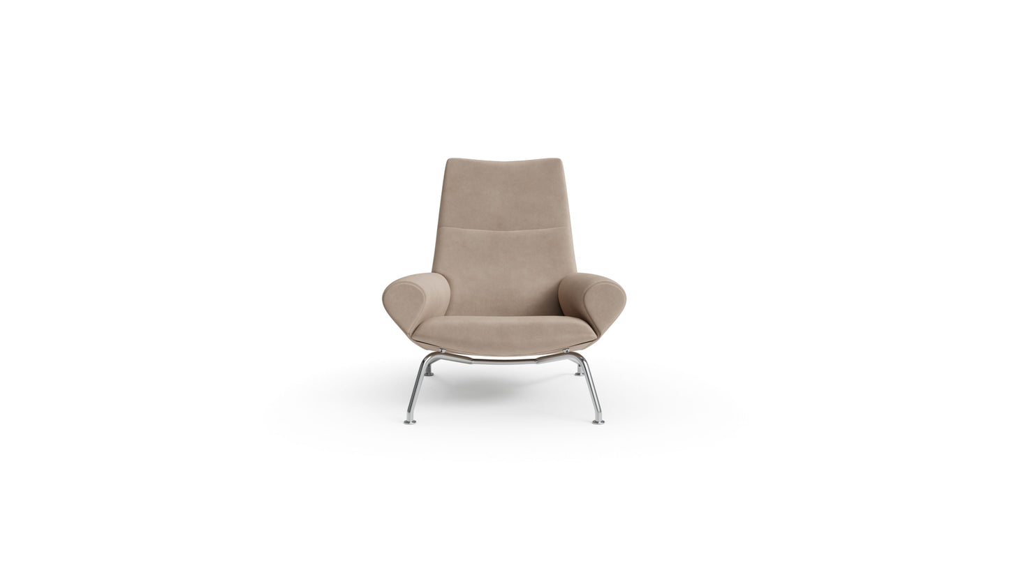 Queen Chair by Hans Wegner and Erik Jørgensen in Canada and the USA EJ 101 and 1010 Suede - Front