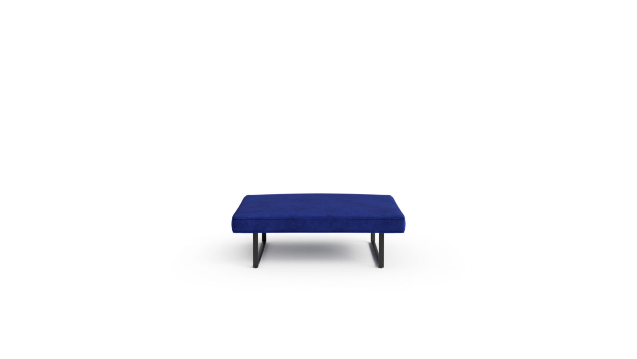 Front view of the 202-203 03 8 Otto Ottoman by Pierro Lissoni, available online in Canada. Designed by Pierro Lissoni, Made by Archetype Forms.