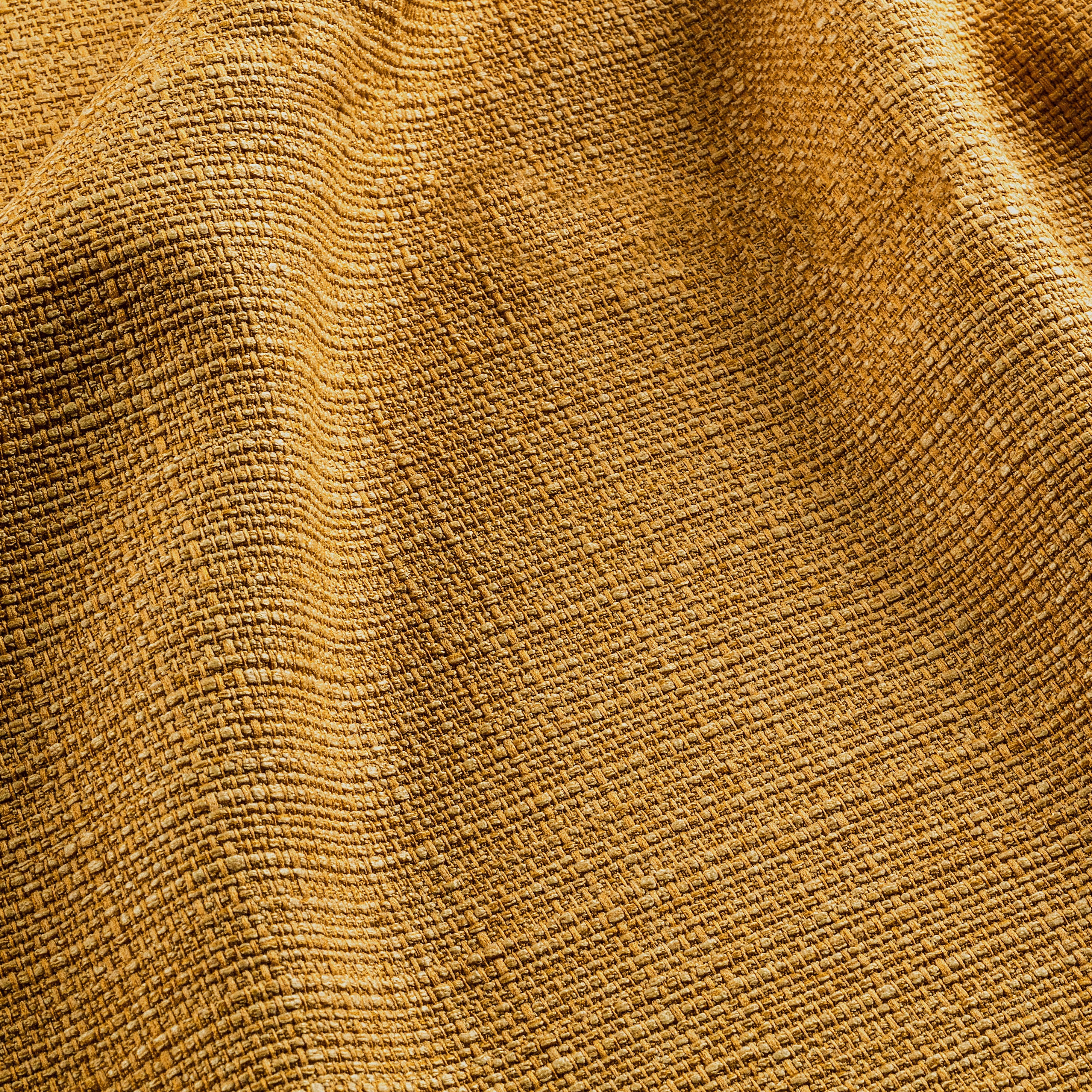 This structured woven fabric has a firm plain weave and a varied surface. It resists wear and will brighten the rooms it graces.

COMPOSITION: 100% PES
WEIGHT: 290 g/m²
WYZENBEEK EP: 48k+ Rubs
MARTINDALE ABRASION EP: 60k+ Rubs