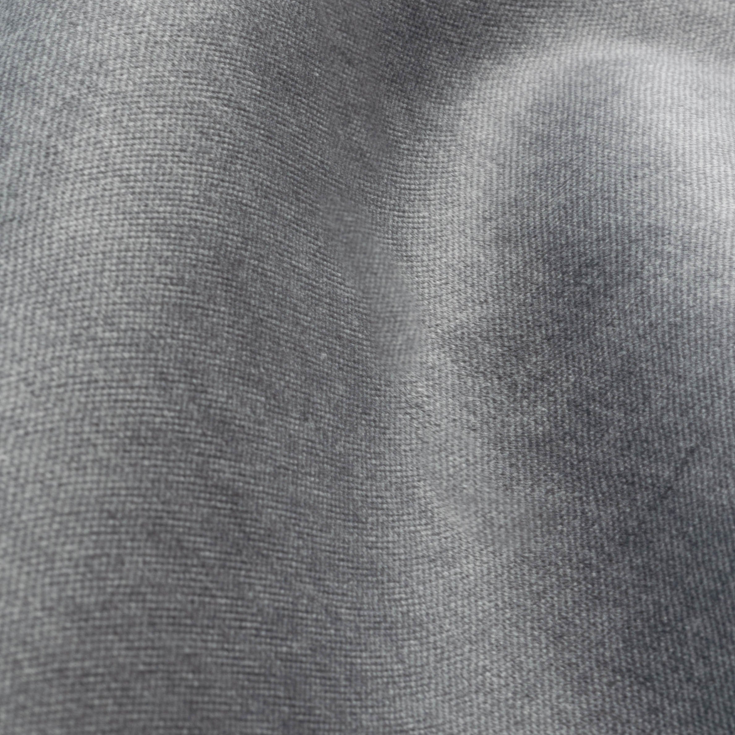 A soft velvet with micro-denier twill patterns printed onto a plush warp-knit base, this patterned velvet is inspired by the muted hues of ancient mosaics.

COMPOSITION: 100% PES
WEIGHT: 325 g/m²
WYZENBEEK EP: 100K+ Rubs
MARTINDALE ABRASION EP: 45K+ Rubs